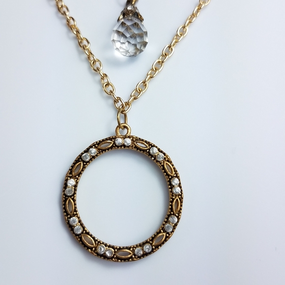 Gold tone layered necklace - Picture 7 of 7